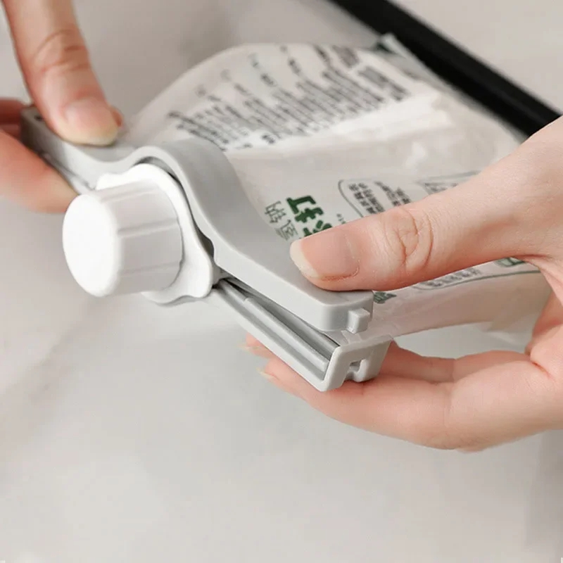 Clip per Sacchetti Alimentari  - Food Storage Zip Lock Bags recensione e prezzo
